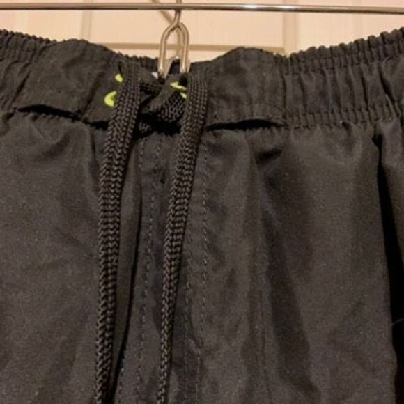 Speedo Size Small Swim Trunks - Picture 3 of 6